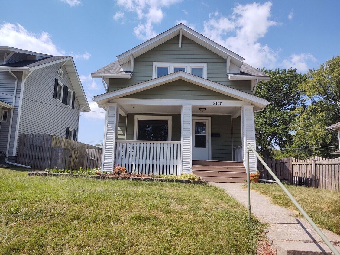 Foto principal - Charming 2 Bedroom House