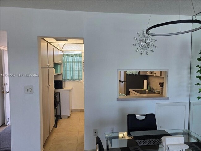 Foto del edificio - 2861 Leonard Dr
