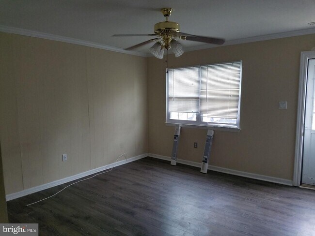 Building Photo - 6407 Jefferson Pl