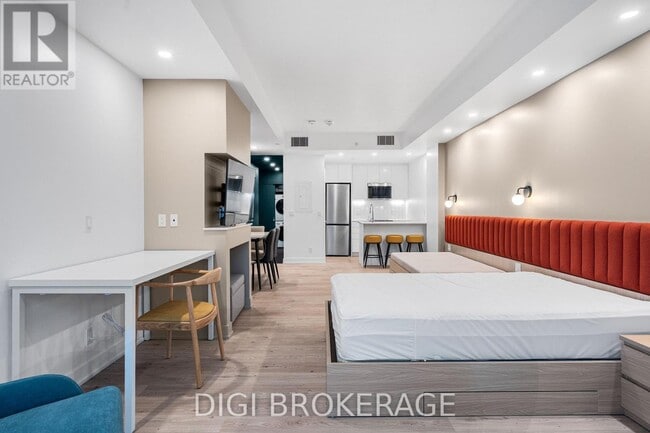 Photo du bâtiment - 1250 Cummings Ave