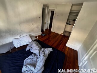Building Photo - 547 Highland Ave