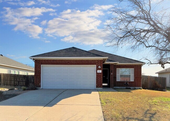 Building Photo - 402 Wiley St