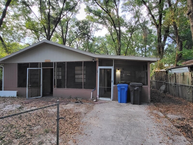 Primary Photo - 314 Tweed Ave