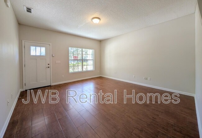 Foto del edificio - 11508 Gerado Rd