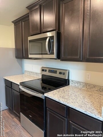 Building Photo - 12042 Latour Vly