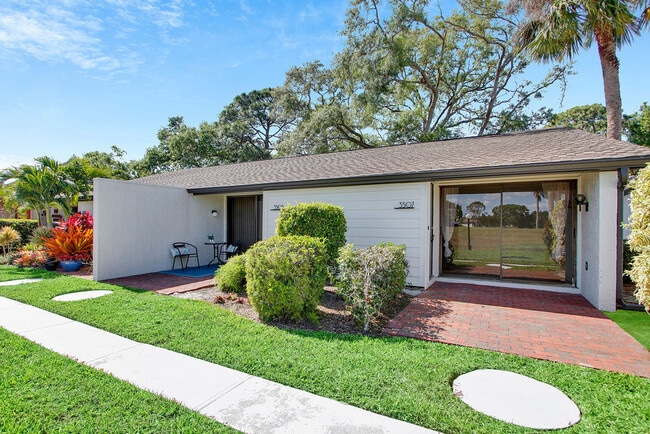 Building Photo - 3507 Longmeadow
