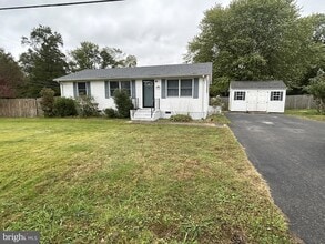 Building Photo - 26326 Skyview Dr