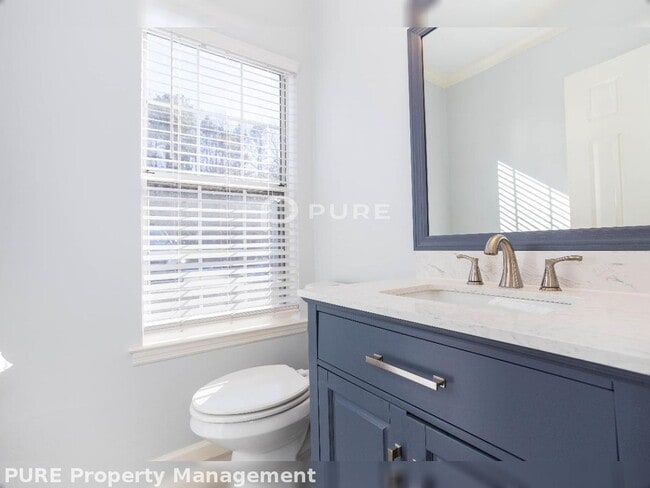 Building Photo - Price Drop Alert!  Fall Rental Specials Av...