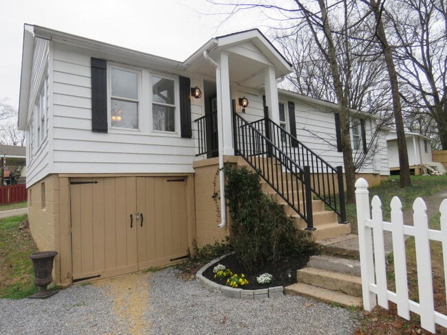 Photo - 106 Persimmon Way House