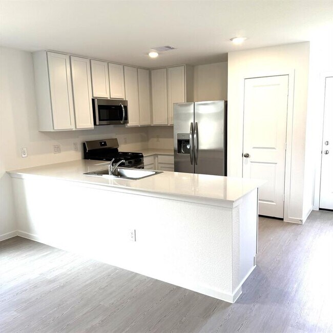 Building Photo - 6807 Lantana Leaf Ln