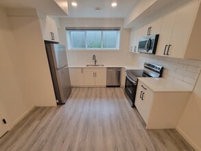 Building Photo - 1227 Podersky Wynd SW