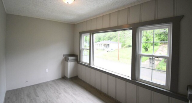 Building Photo - REDUCED APPLICATION FEE OF $15 FOR A LIMIT...