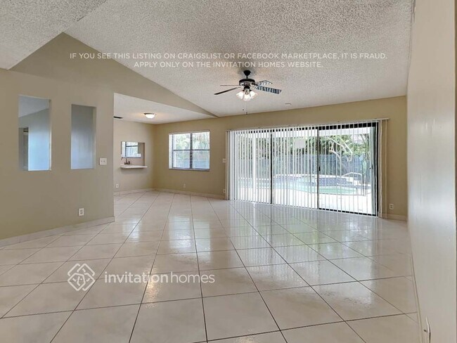 Building Photo - 454 Cactus Cir