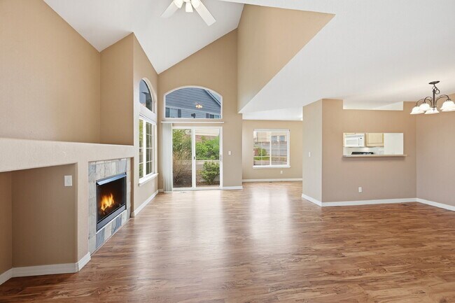 Foto del edificio - $2,260.95 - 2 Bed, 2 Bath Condo in Parker with In Unit Laundry and Central AC!