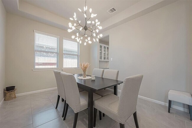 Building Photo - 8607 Green Paseo Pl