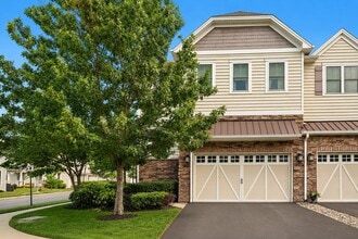 Building Photo - 12 Eckert Dr