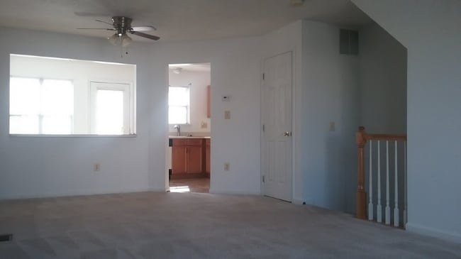 Building Photo - 7984 Copperfield Way