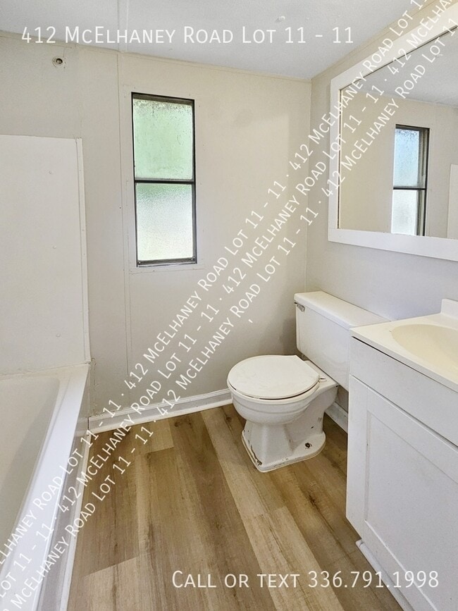 Building Photo - 412 McElhaney Rd