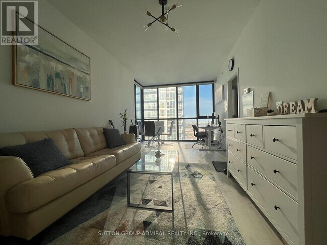 Photo du bâtiment - 2916 Hwy 7