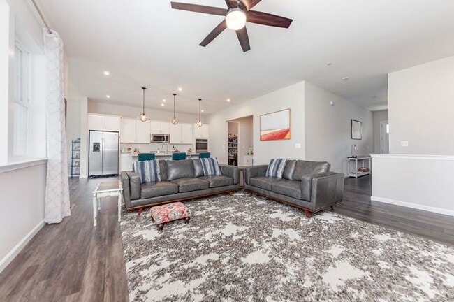 Building Photo - 7809 Bexley Ln