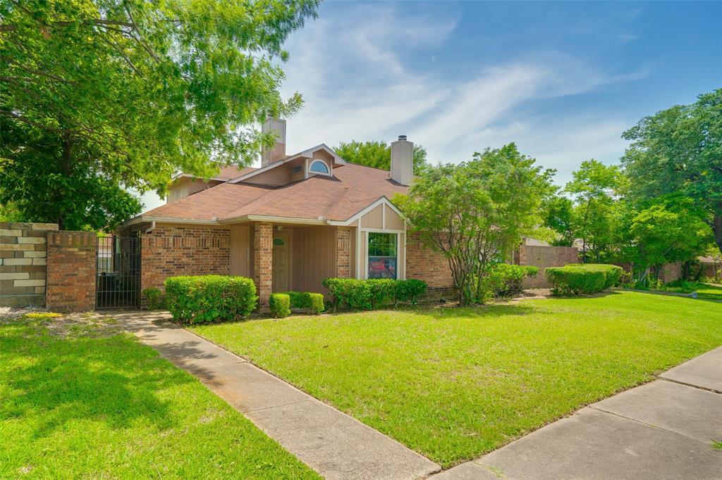 Foto principal - 10240 Hillhouse Ln