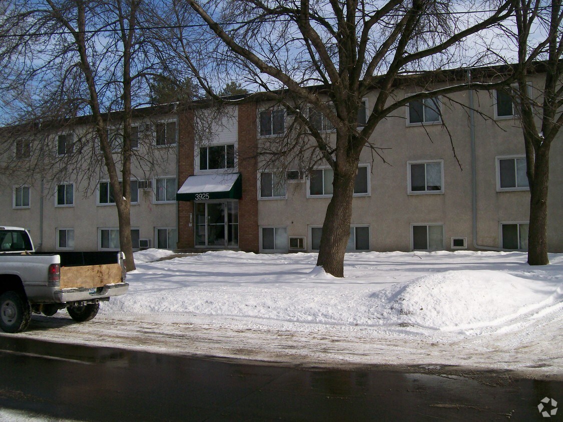Foto del edificio - Third Street Apartments