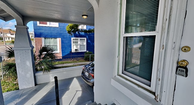 Foto del edificio - 115 S Grandview Ave