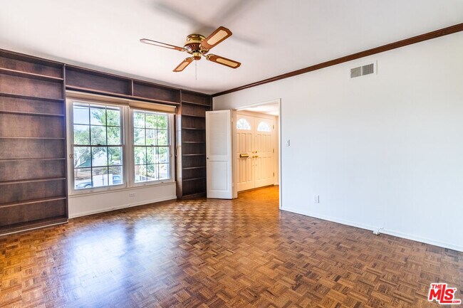 Building Photo - 3192 Dona Marta Dr