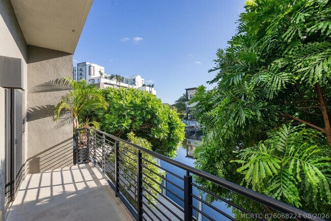 Foto del edificio - 180 SE 4th Terrace