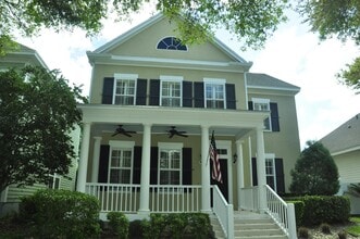 Building Photo - 607 Nadina Pl