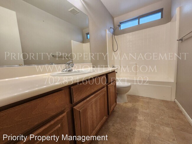 Building Photo - 4 br, 2.5 bath House - 1817 Arrow Stone