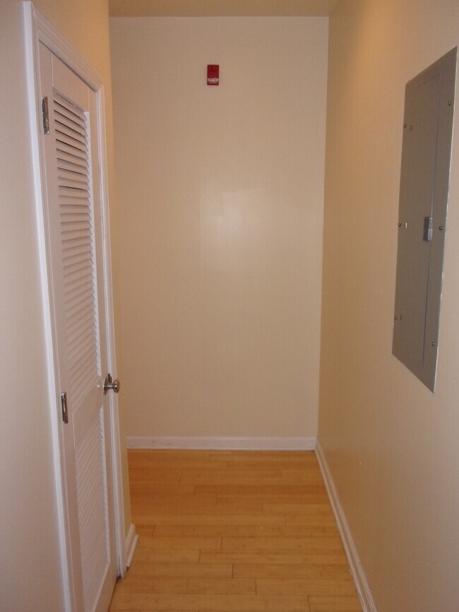 Photo - 1532 N 17th St Apartment