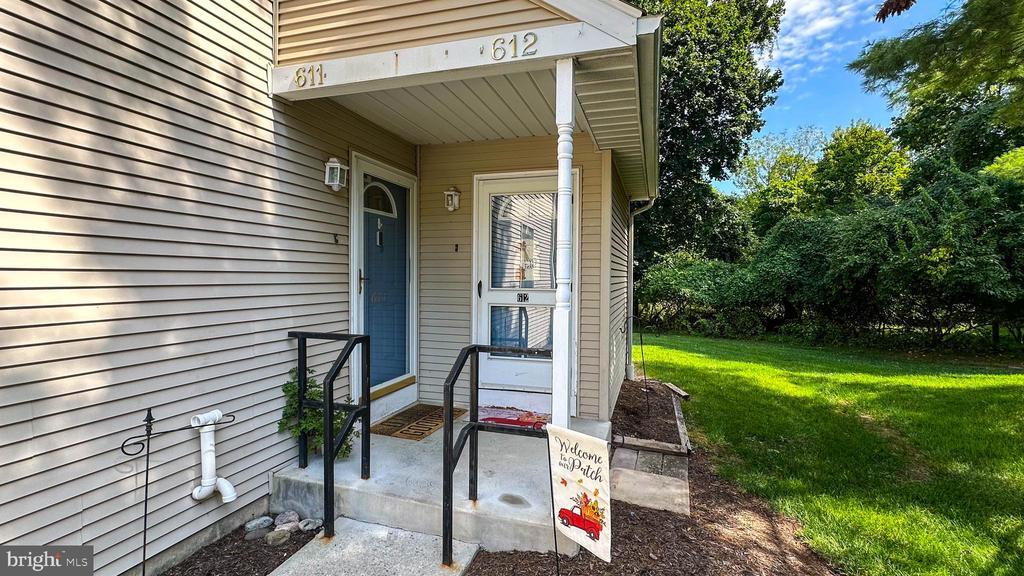 Foto principal - 611 Maplewood Ave