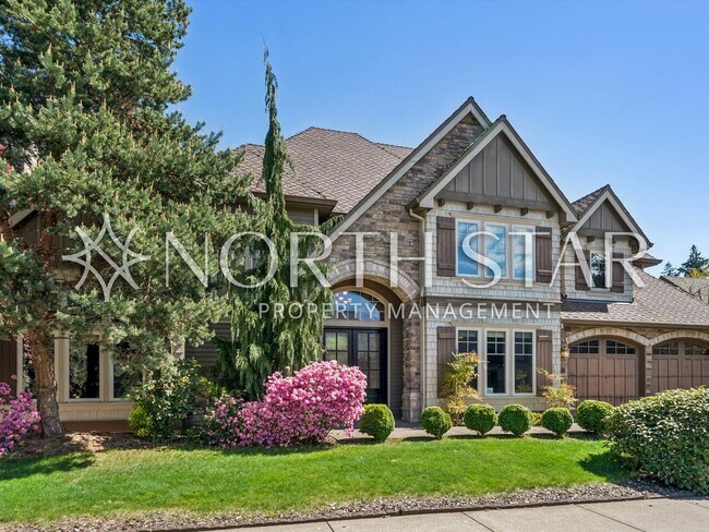 Foto del edificio - Sun-Filled 5-Bedroom Retreat Near Parks & River