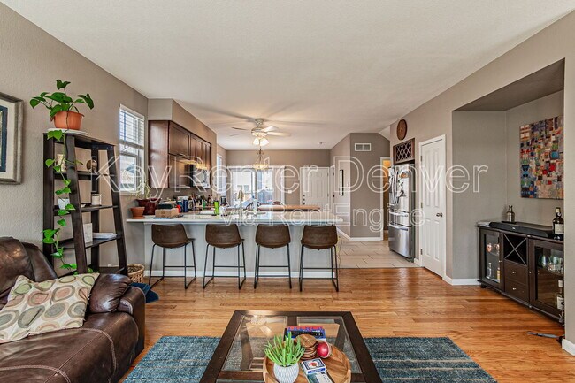 Foto del edificio - 1716 Depew St
