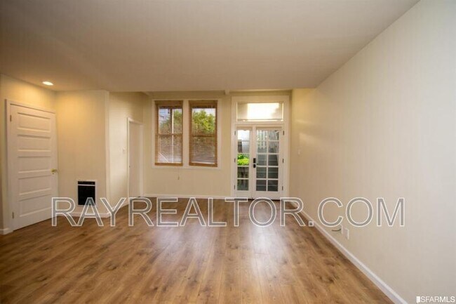 Foto del edificio - 1544 Dolores St