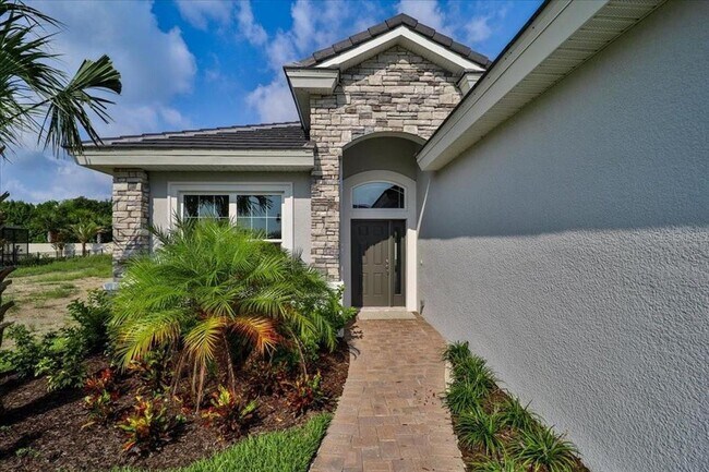Building Photo - 60 Del Palma Dr