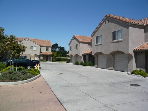 Primary Photo - 155 Goodwin Rd