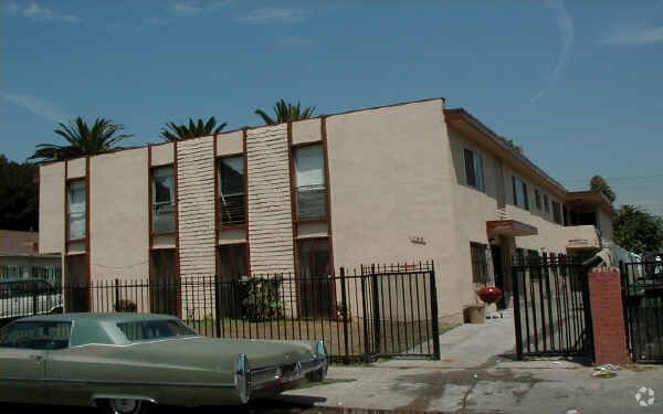 Foto principal - 333 E 80th St