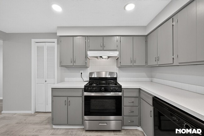 Building Photo - 3509 Butternut Dr