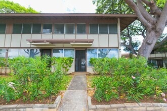 Building Photo - 4202 Keanu St