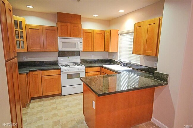 Foto del edificio - 3 br, 3 bath Condo - 879 Michigan Blvd Unit N