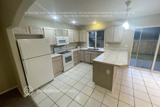 Foto del edificio - 22510 44th Ave Ct E