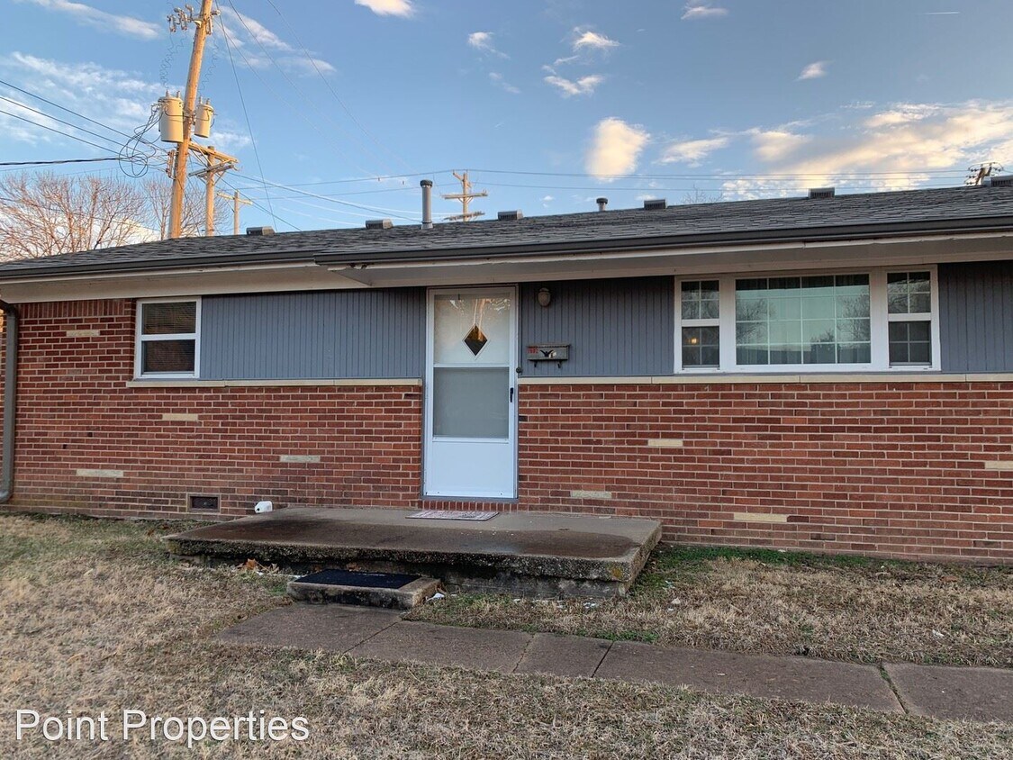 1600 Washington Ln, Augusta, KS 67010 Room for Rent in Augusta, KS