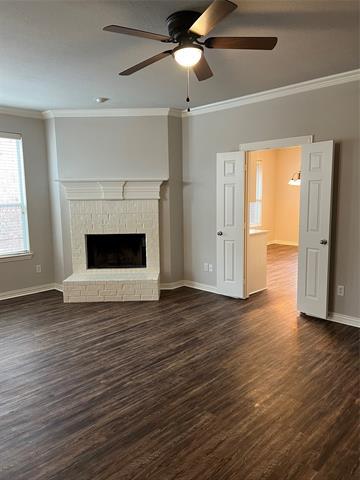 Building Photo - 3012 Spring Valley Dr