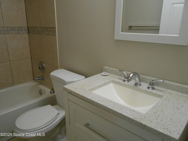 Foto del edificio - 359 Bay Ave