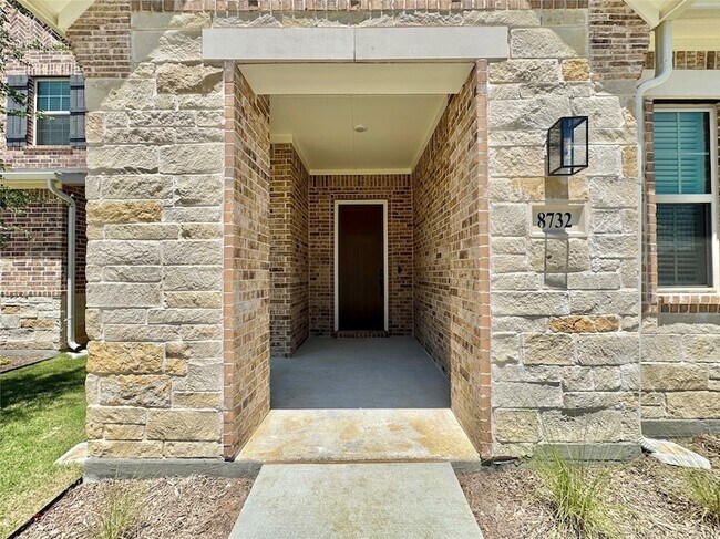 Foto del edificio - 8513 Shoreham