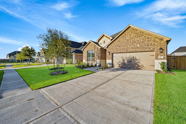 Building Photo - 6915 Glennwick Grv Ln