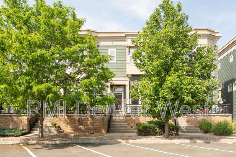 Primary Photo - 9369 Longs Peak Dr