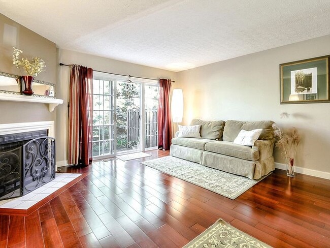 Living Room - 5684 Mango Ln